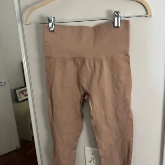 SET Active Blush Pink Sculpt Flex Leggings - Picture 4 of 7